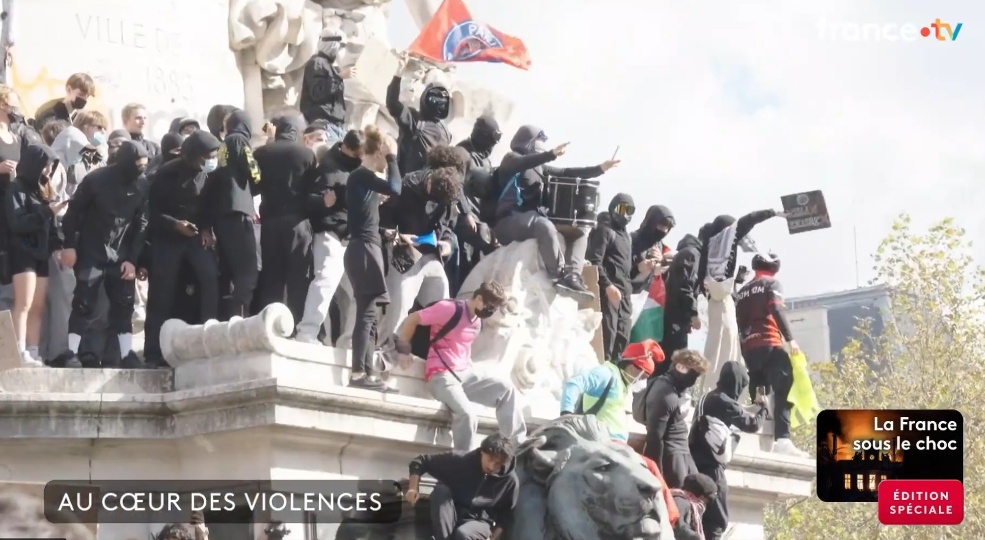 Video: i dodici minuti di Grande Giornalismo senza censura di France2 a seguito delle manifestazioni del 17 ottobre 2026